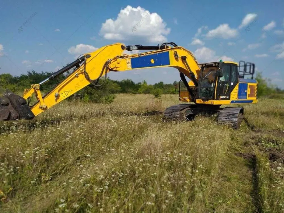 Гусеничний екскаватор JCB 220X Гусеничний екскаватор JCB 220X