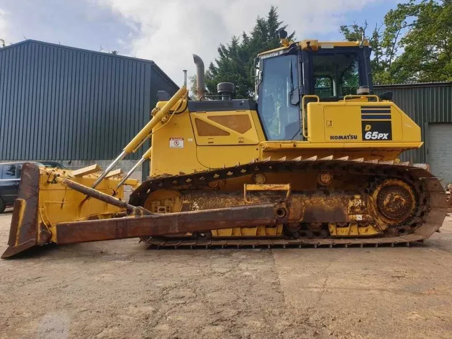 Бульдозер Komatsu D 65PX-17